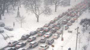 traffic-jam-blizzard-electric-car